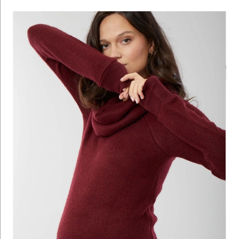 Lot of 2, Ingrid + Isabel Cowl Neck Tunic Maternity Sweater, Both Size S